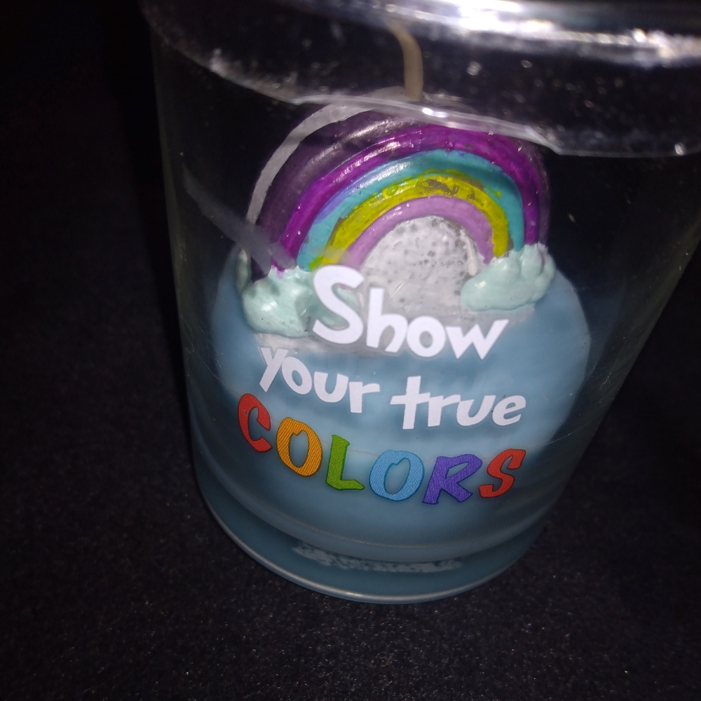 Rainbow show your true colors candle